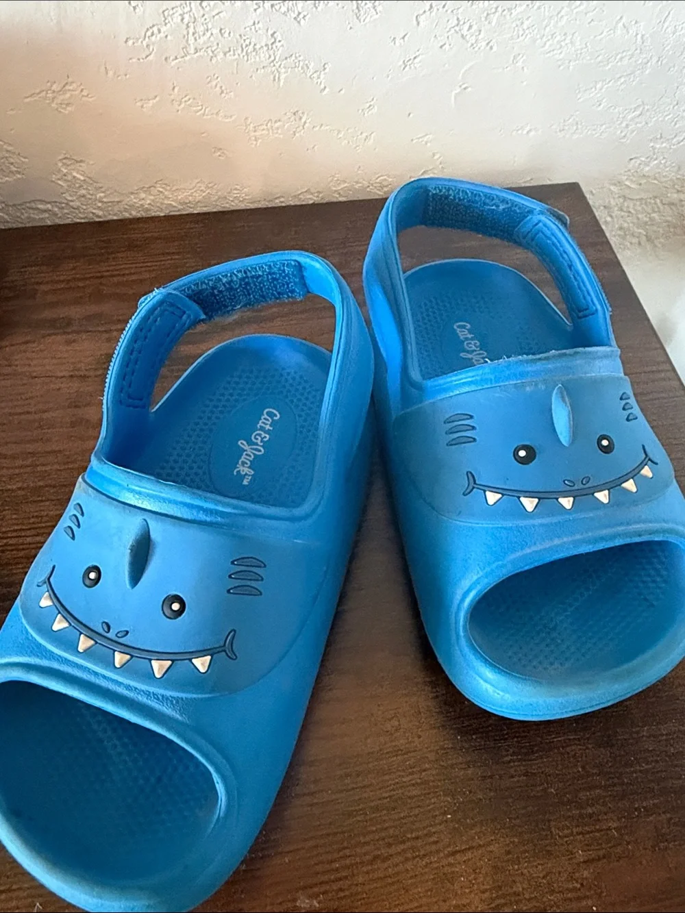Cat & Jack Toddler Blue Shark Slide Sandals with Heel Strap